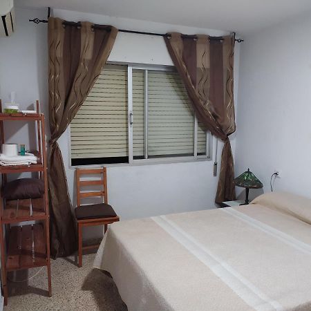 Habitacion Doble En Apartamento Compartido Dream In Malaga, Junto A Vialia Y Playa Exterior foto